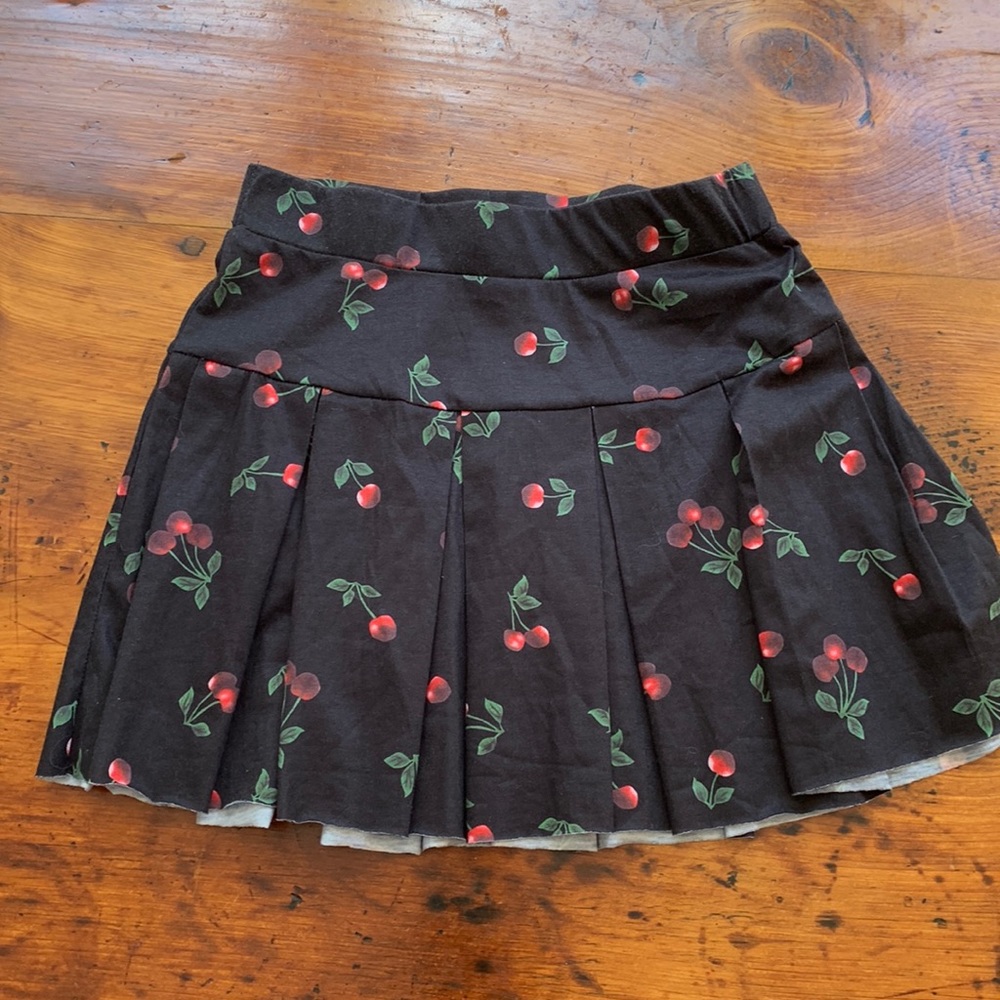EUC cherry mini skirt